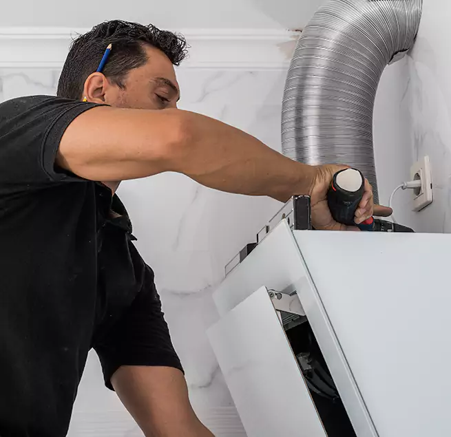 Why Homeowners & Businesses Trust Us Clinton, IA?